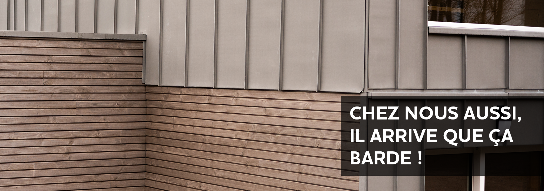 façade contemporaine avec bardage bois horizontal et habillage zinc